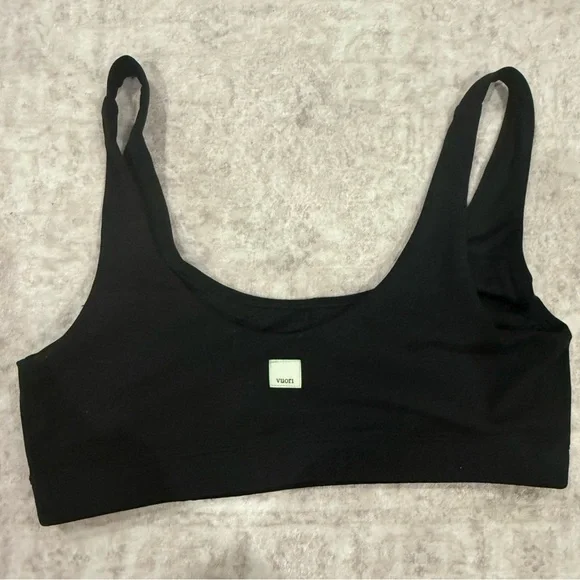 Vuori Black Women's Bralette - Picture 2 of 3